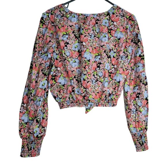 So Cropped Tie Floral Shirt Womens Medium Summer Boho Flirty Barbie - Picture 9 of 10